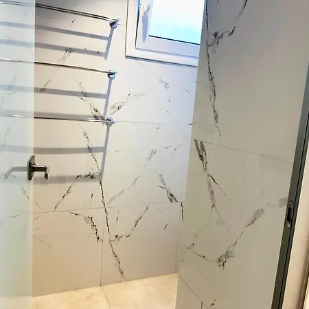 Matina * Hriszí Aktí Haniá